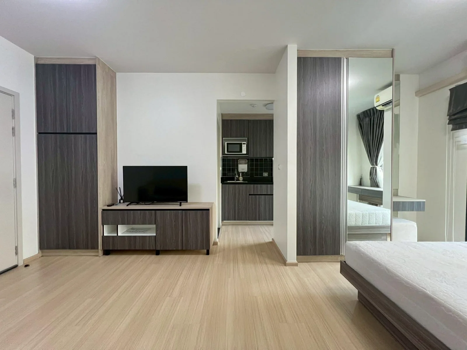 Unio Condo สุขุมวิท 72 (ยูนิโอ คอนโด สุขุมวิท 72)