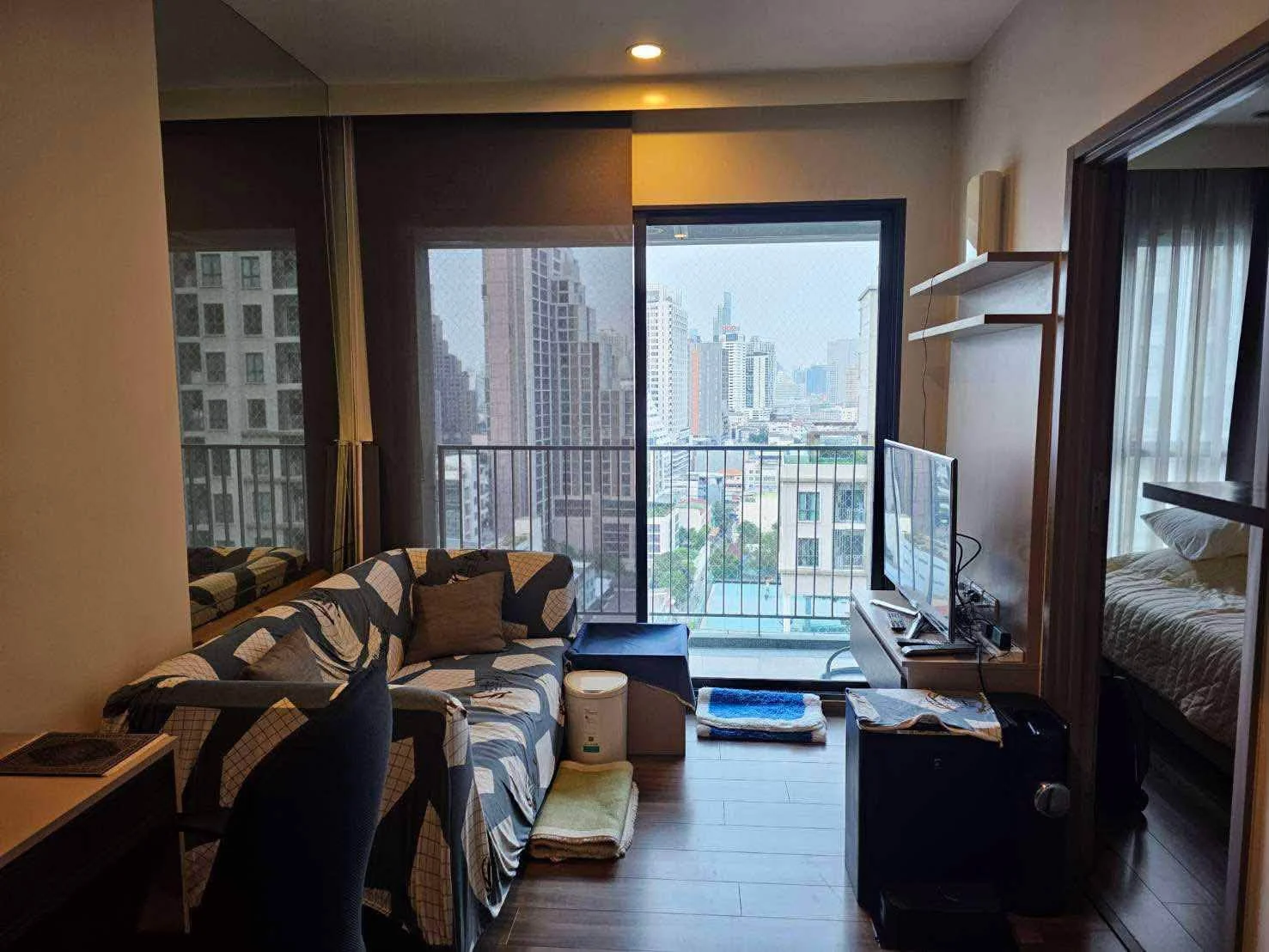 Tel Sathorn–Taksin