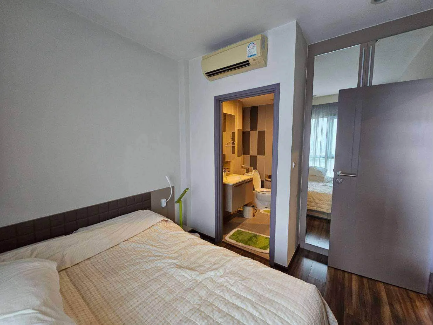 Tel Sathorn–Taksin
