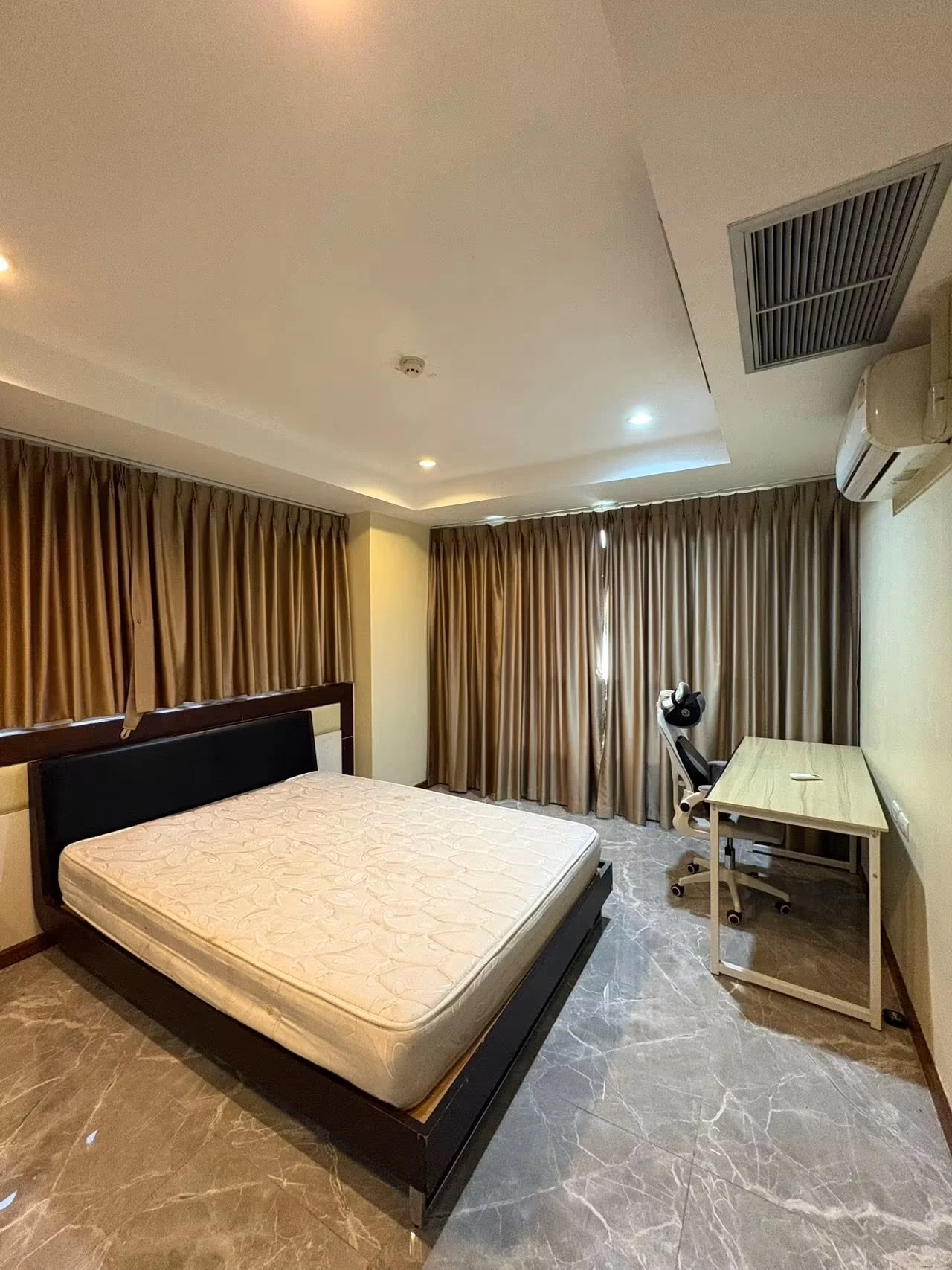 The Inspire Place Abac Rama9 (ดิ อินสไปร์ เพลส เอแบค พระราม 9) 2 ห้องนอน 60 ตร.ม. เฟอร์นิเจอร์ครบ ใกล้ ม.รามคำแหง
