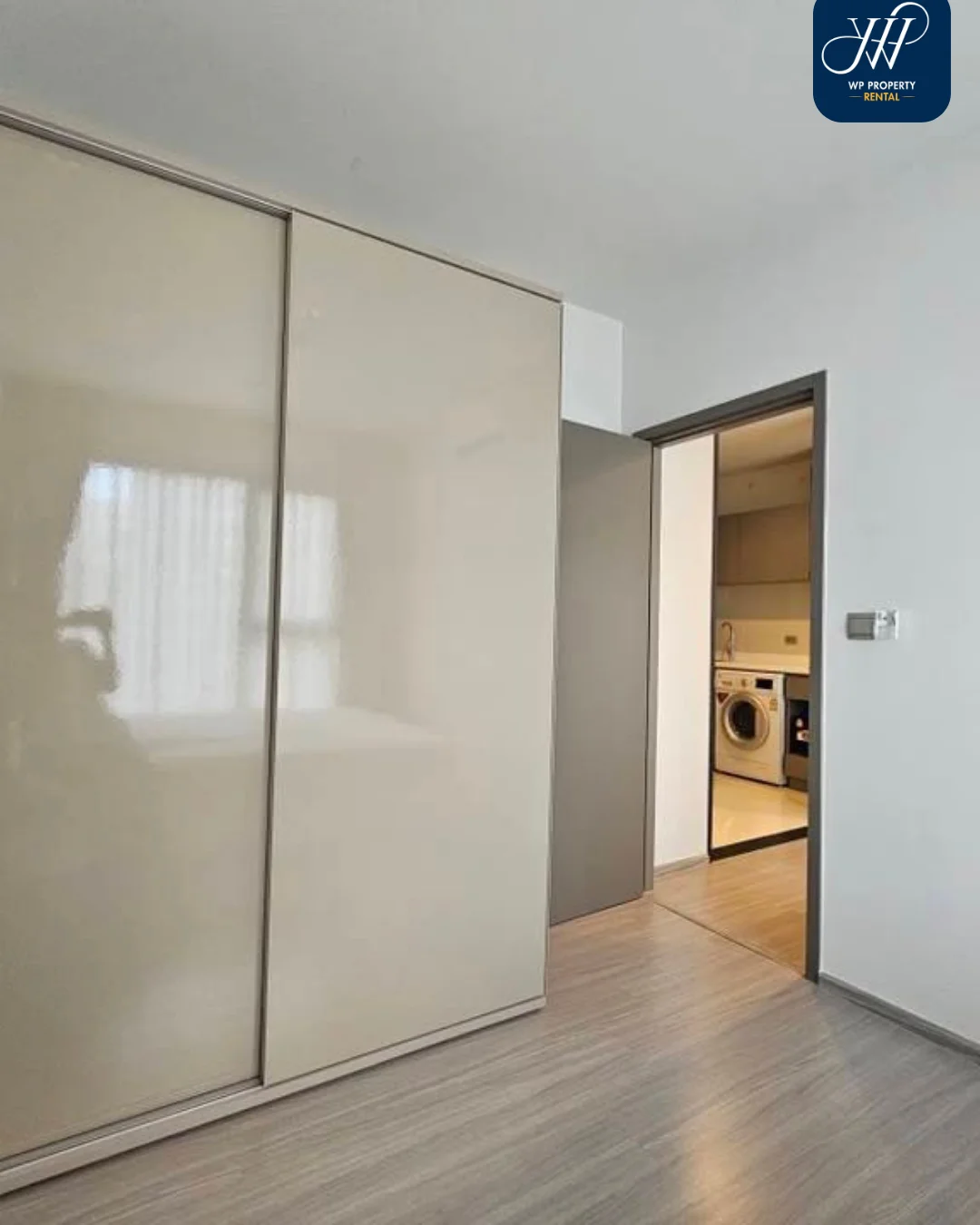 Life Asoke Hype ห้องใหญ่ 32 ตร.ม. ชั้นสูง ใจกลางพระราม 9 พร้อมเข้าอยู่